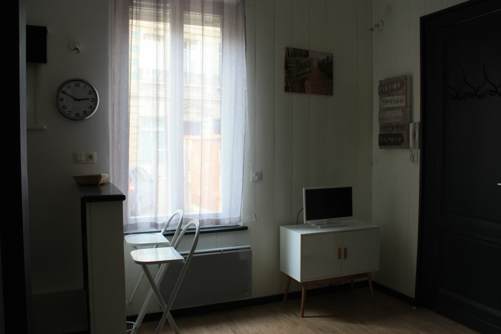 Le Malleret, Centre-ville, Parking Gratuit Appartement